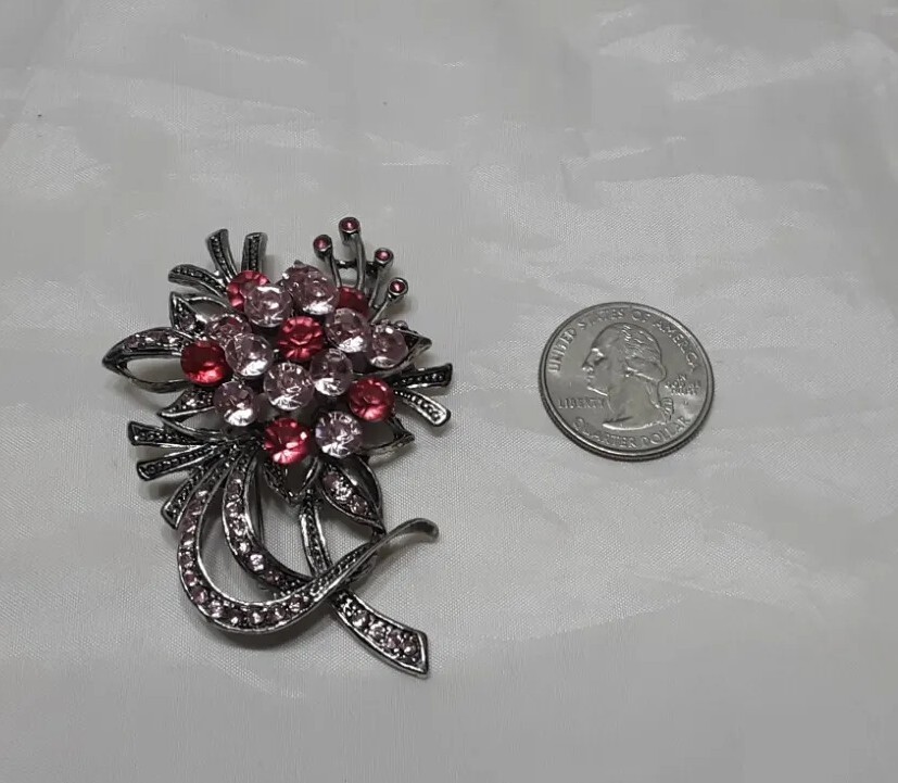 Brooch Pendent Silver Tone Gunmetal Pink Lite Dark Rhinestone Big Flower Bouquet