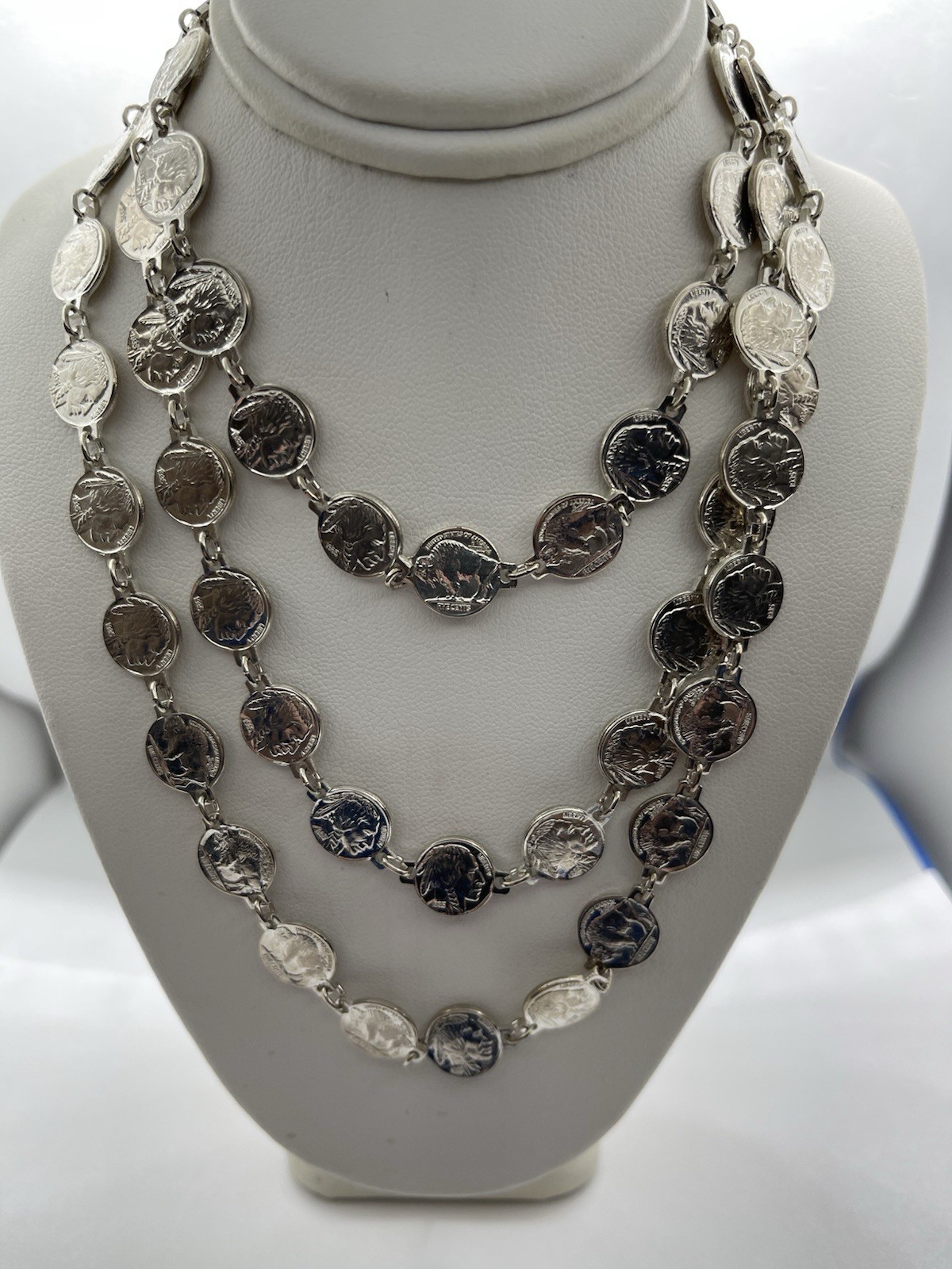 Vintage Southwest Miniature Buffalo Nickel Silvertone Necklace 38”