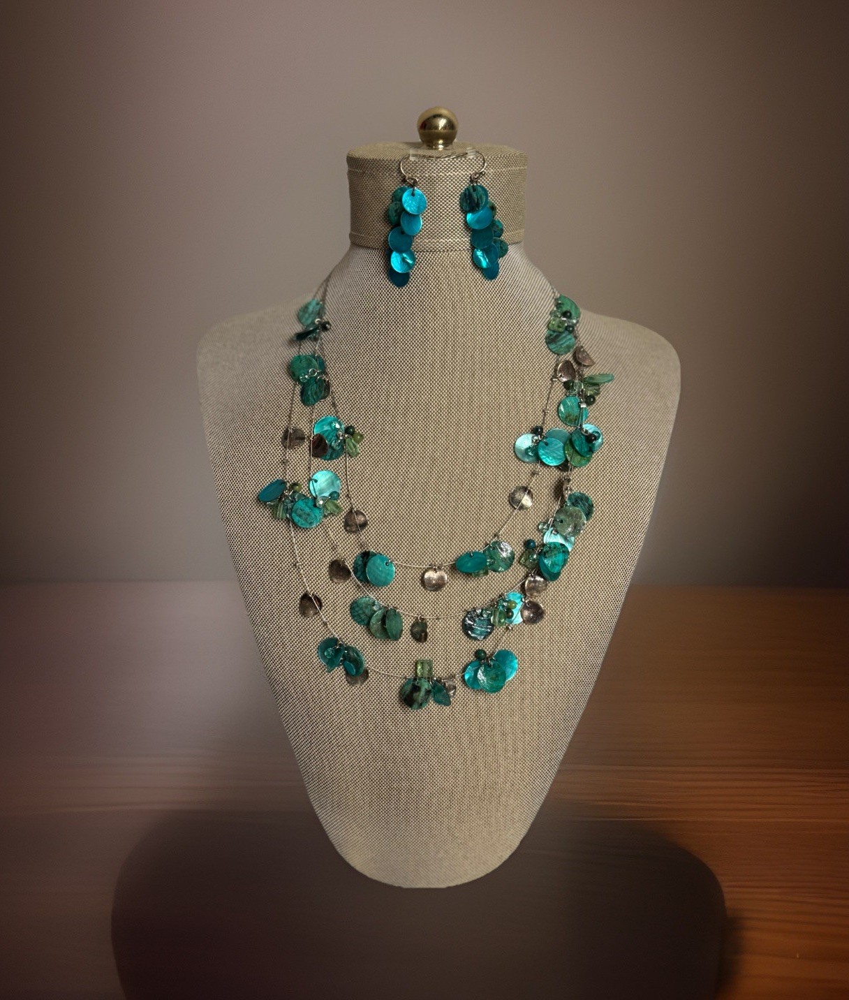 Coldwater Creek Boho Mother Of Pearl Aqua Turquoise Necklace & Ear Earrings VTG