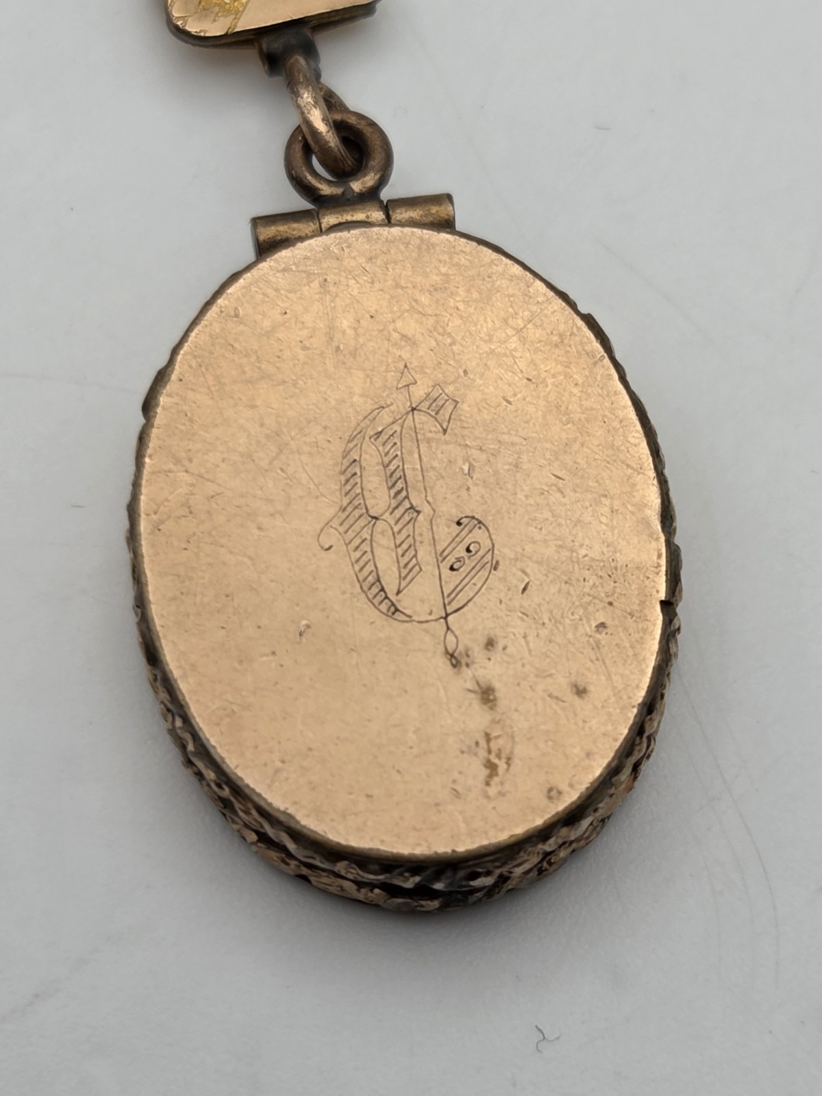 Antique Victorian Engraved Book/Mesh Chain with Engraved Locket Pendant