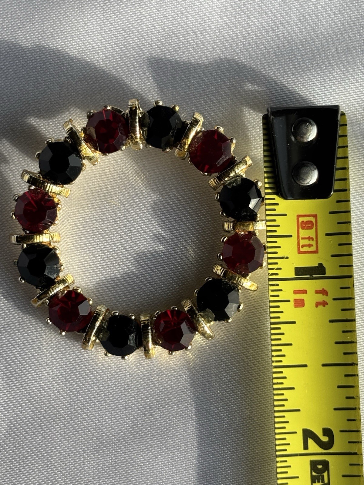 Vtg Austrian Brooch Red & Black Faceted Crystal Stones Sparking Bejeweled 1.25”