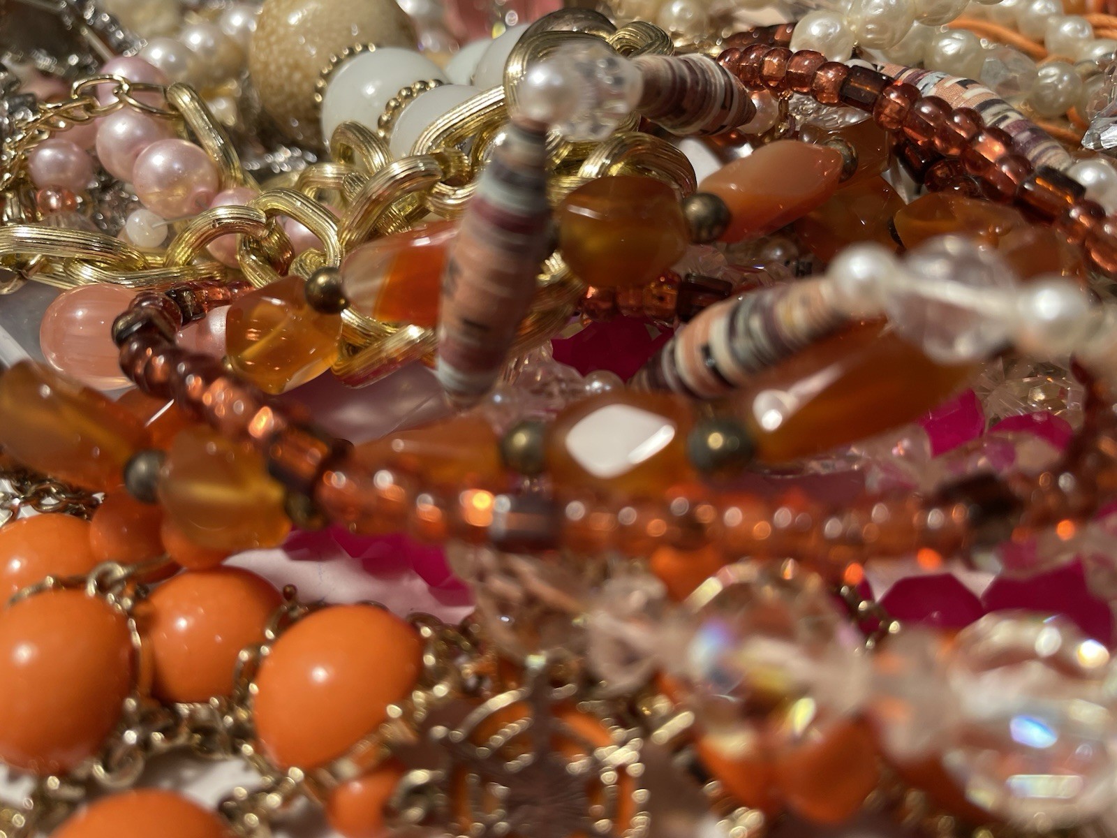 4Lb Mixed Mystery Jewelry Lot Vintage Mod Boho Beaded Necklaces Bracelets