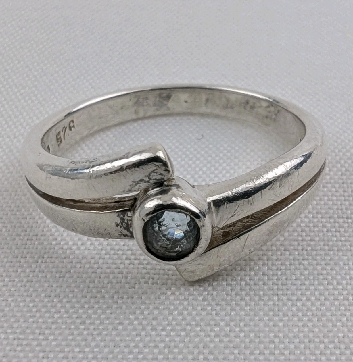 Handmade Sterling Silver Icy Blue Gray Diamond Ring Size 5 925