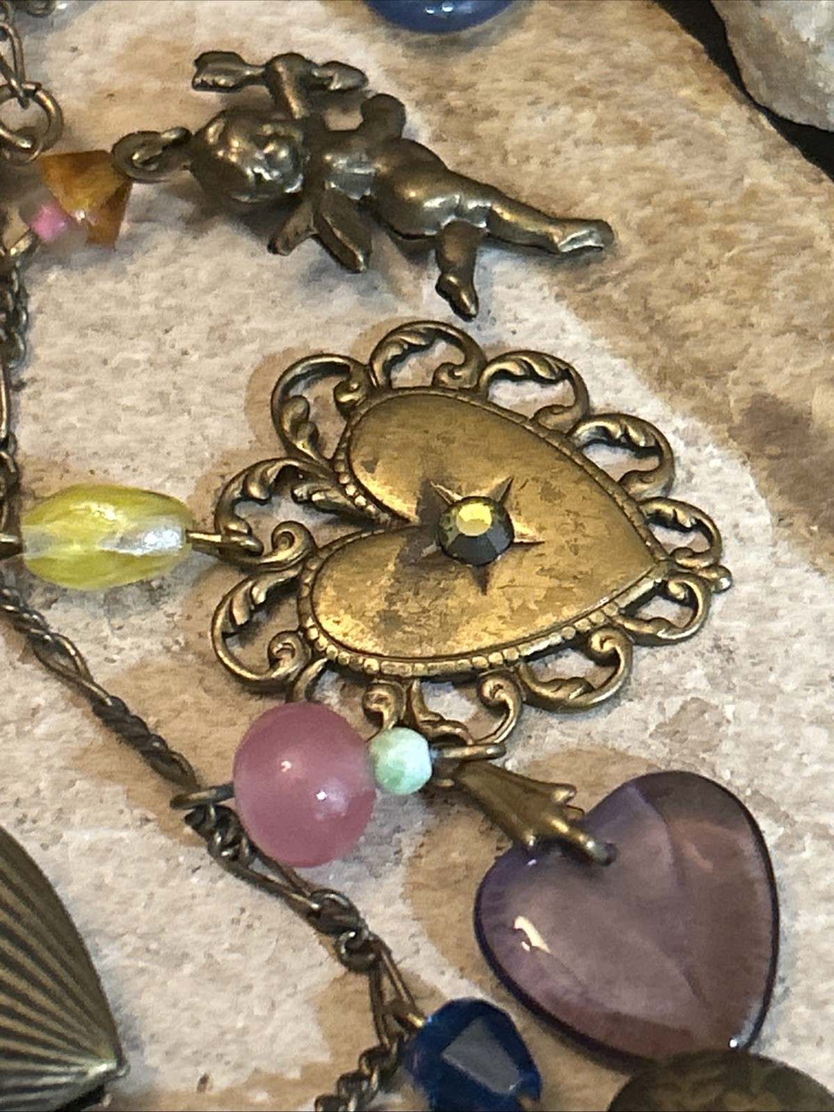 50. GLASS WORKS STUDIO Brass Multi Color Glass Heart Enamel Flower Necklace 33″