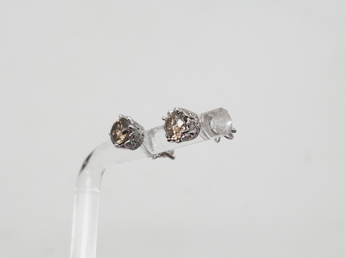 NEW $5000 1.75ct Natural SI1 Champagne Diamond 18k White Gold ETERNITY Earrings