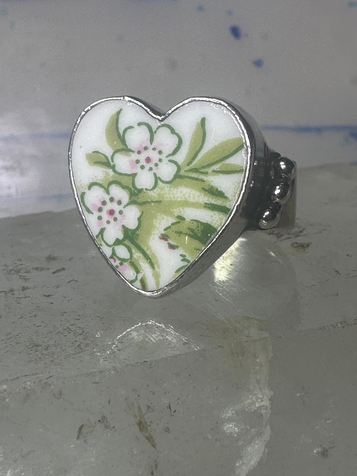 Heart ring Porcelain Ceramic floral flowers Valentine band size 8.50 sterling si