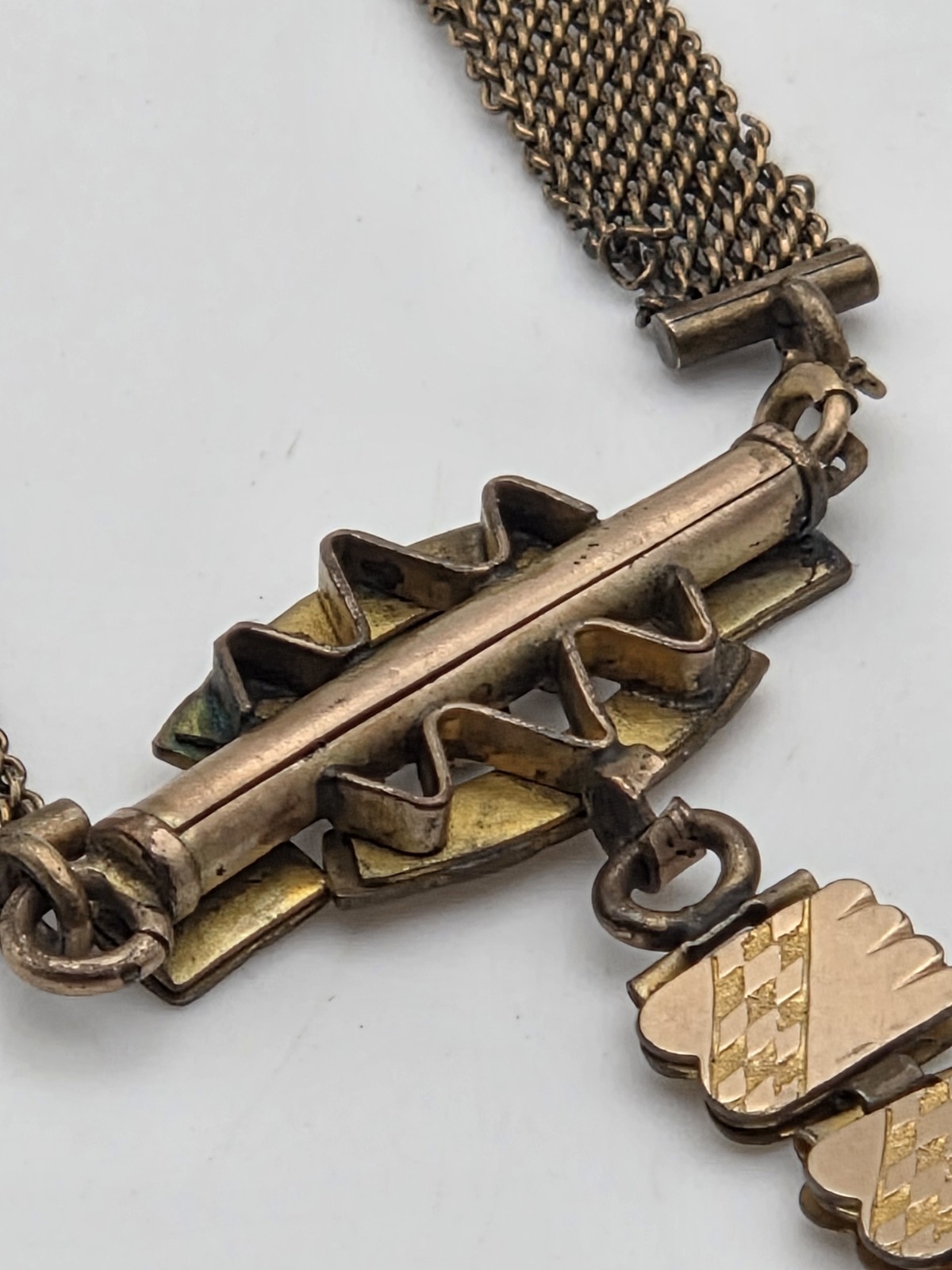 Antique Victorian Engraved Book/Mesh Chain with Engraved Locket Pendant