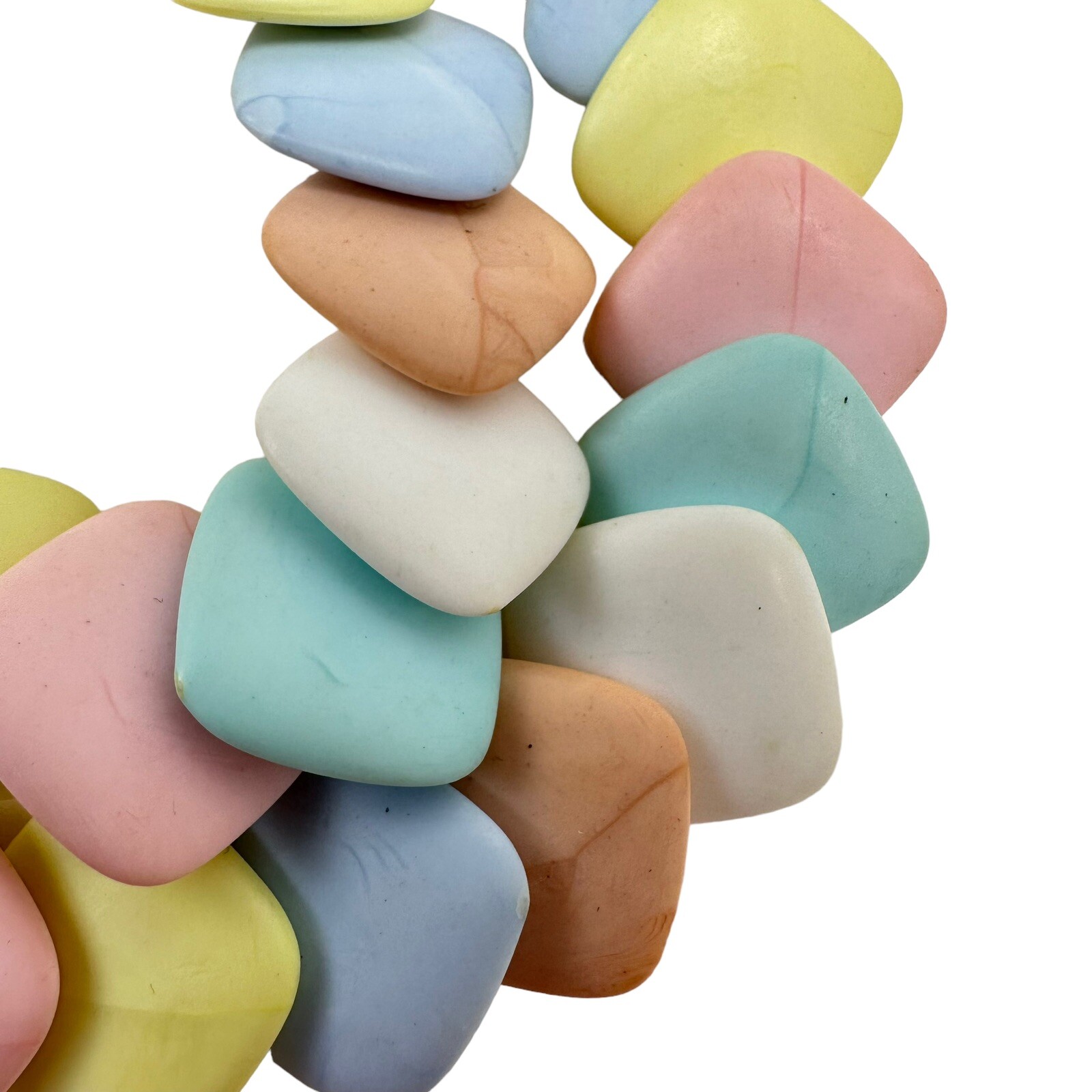 Vtg 1950s “Candy” Pastel Multi Color Overlapping Square Acrylic Bead Necklace