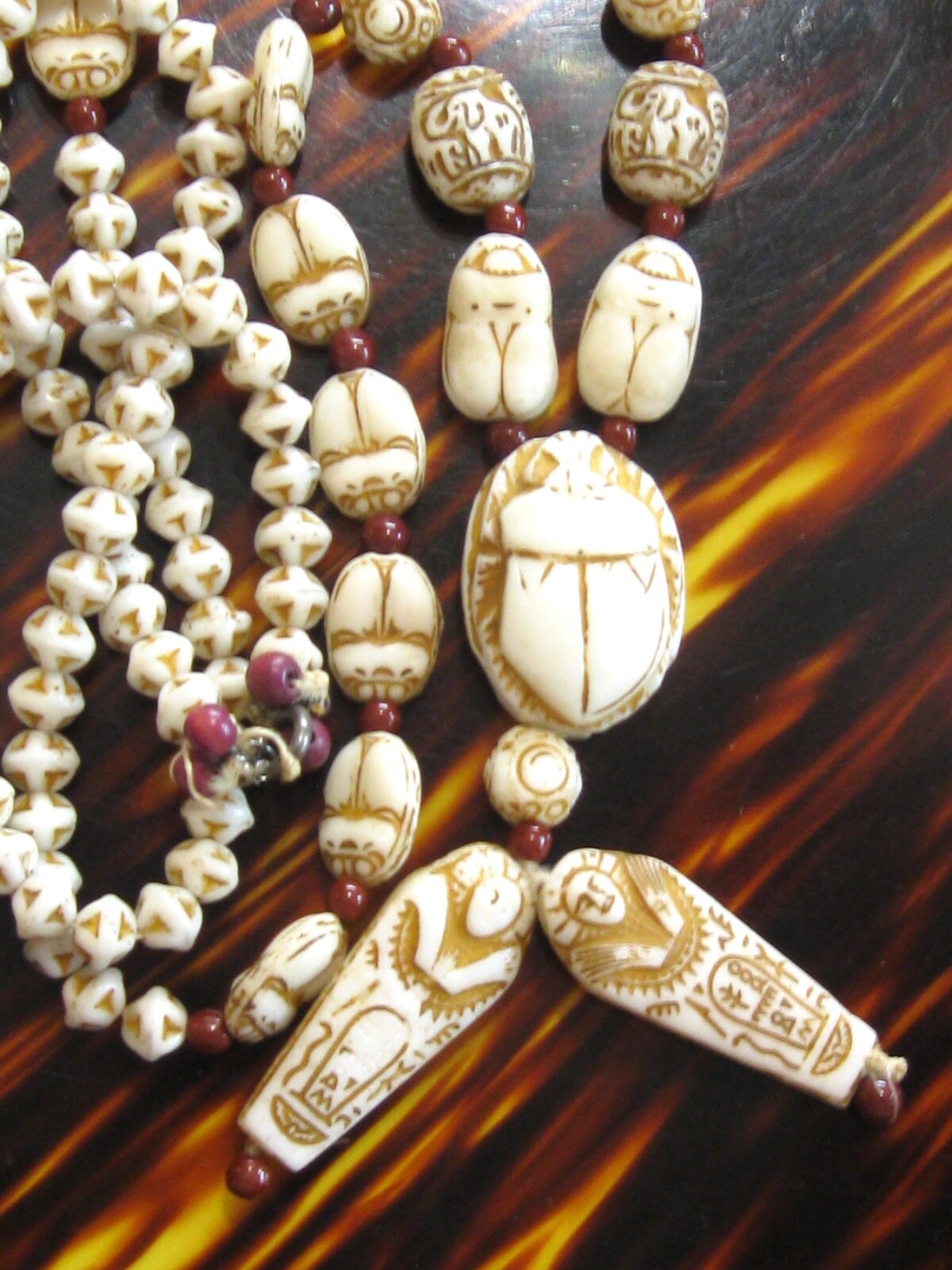 ANTIQUE NEIGER BROTHERS 1920s EGYPTIAN ART DECO URANIUM GLASS BEADED NECKLACE