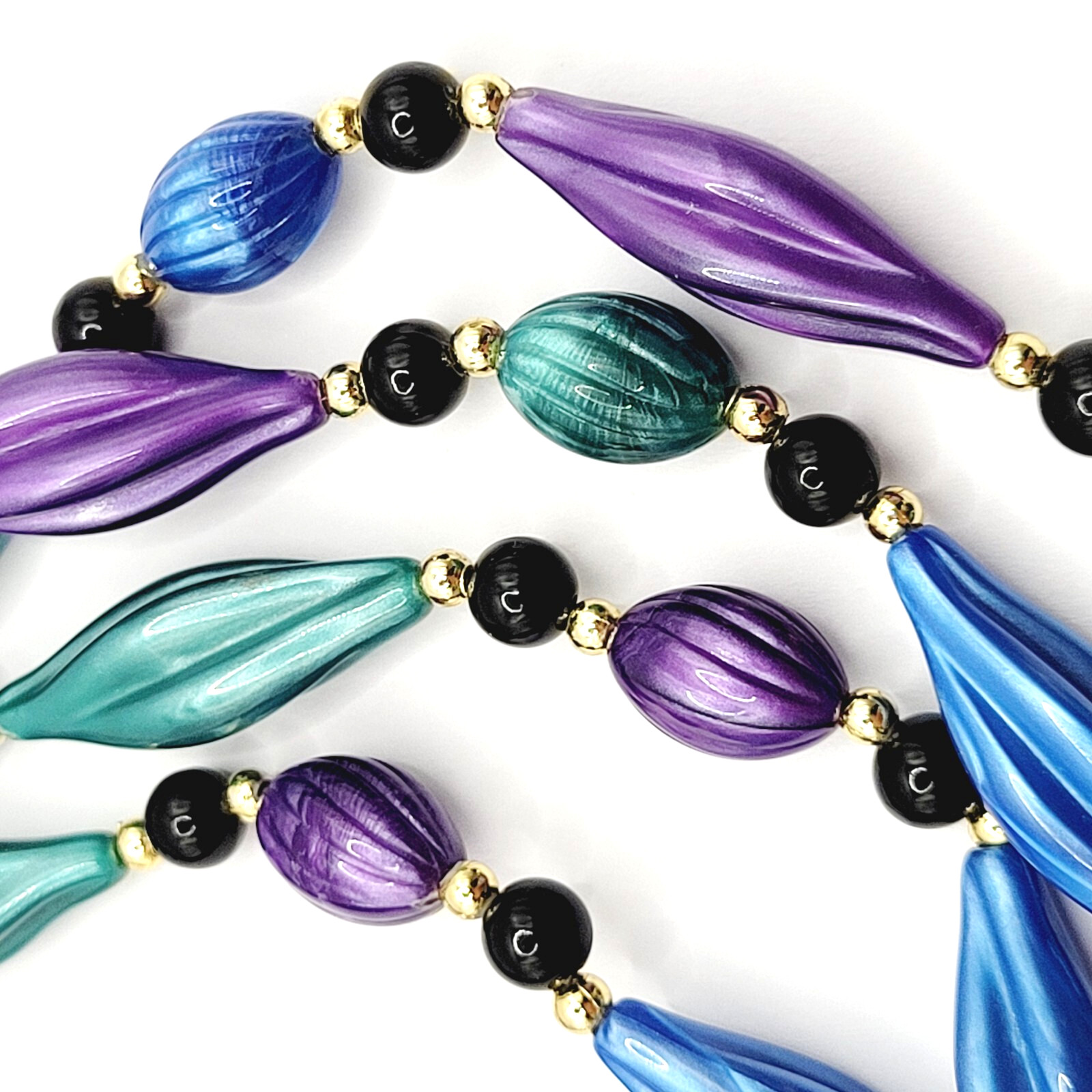 Peacock Colors Purple & Blues Gold Tone Acrylic Lucite Beaded Vintage Necklace