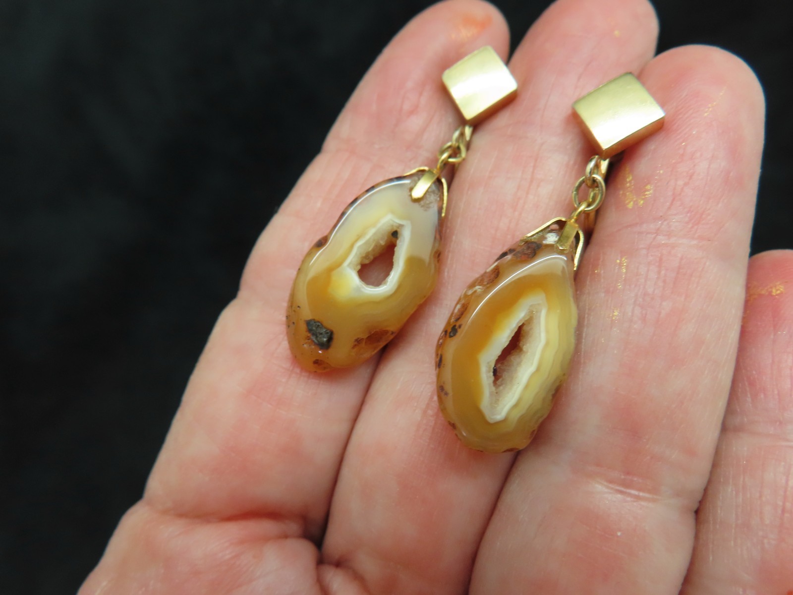 Vintage 1960’s GEODE Crystal Dangle Screw Back Earrings
