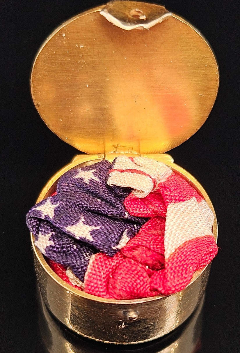 Frank T May 14K AMERICANISM FIRST Charm Locket w America Flag Inside WWI Patriot