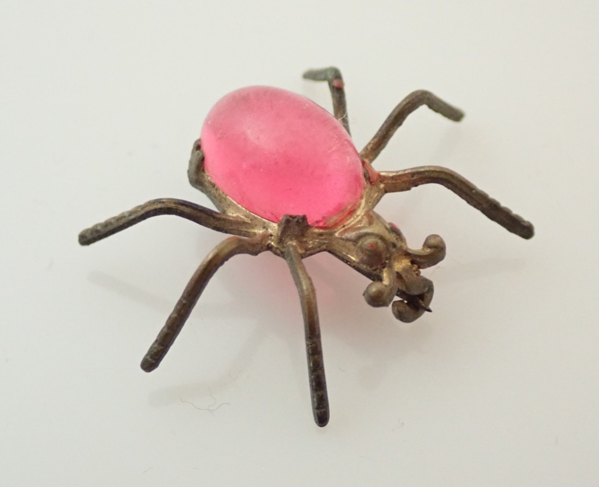 Vintage Pink Lucite Jelly Belly Spider Bug Brooch Pin