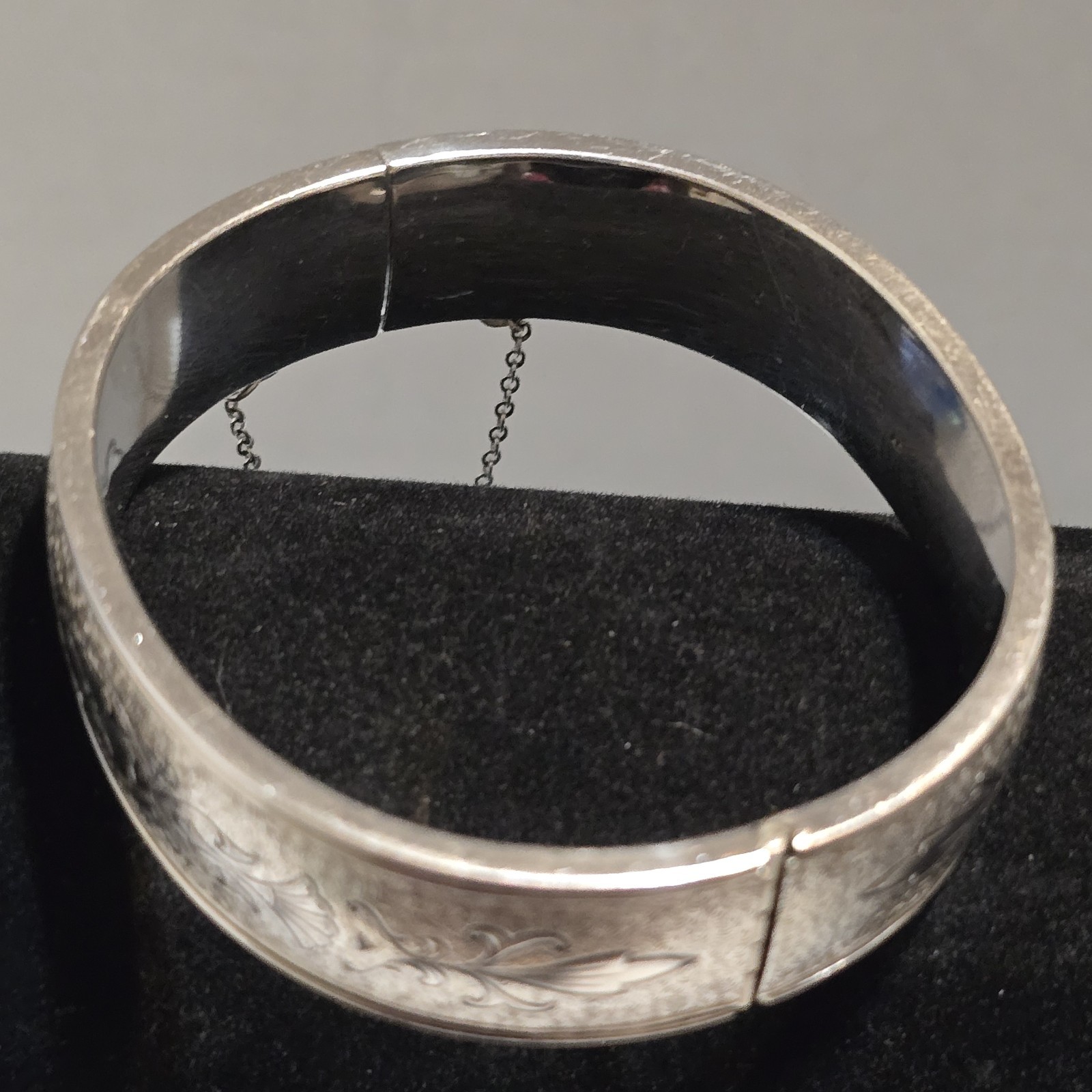 Vintage ‘AC’ Sterling Silver Floral Filigree Cuff Bracelet 6.75″ Inner Diameter