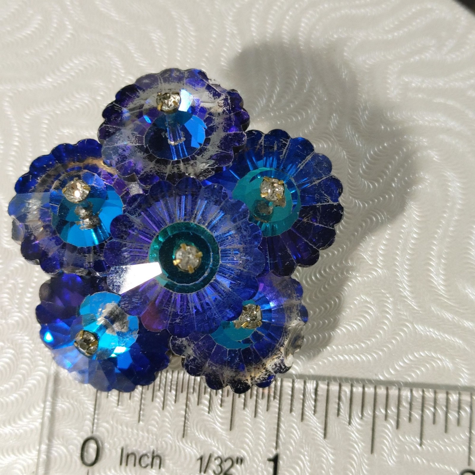 Bouquet Brooch Pin Vintage Rivoli Blue Faceted Floral Design Rhinestone Accents