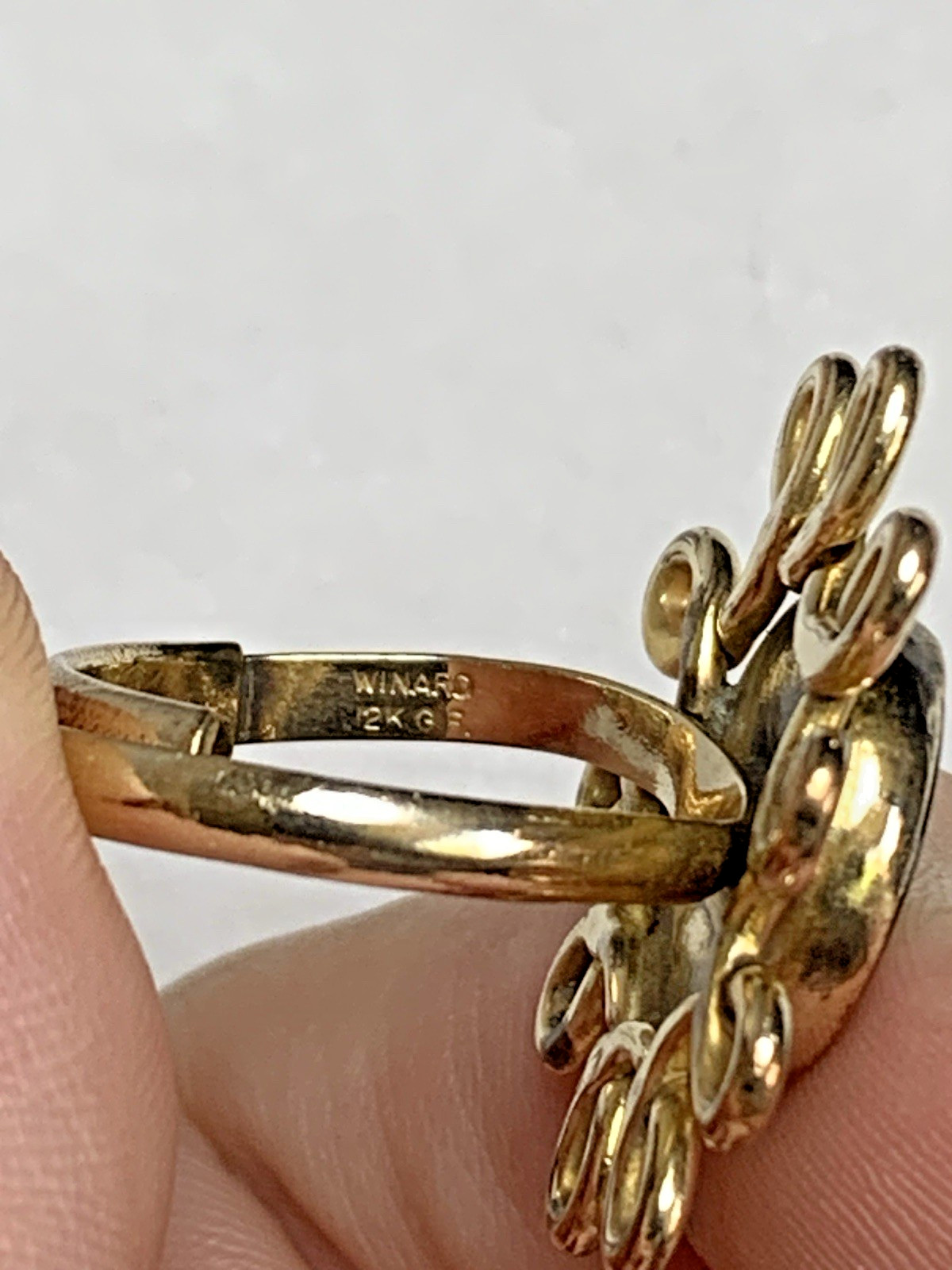 Vintage Winard 12K Gold Filled Flower Ring Black Cabochon Retro Daisy Size 5.5