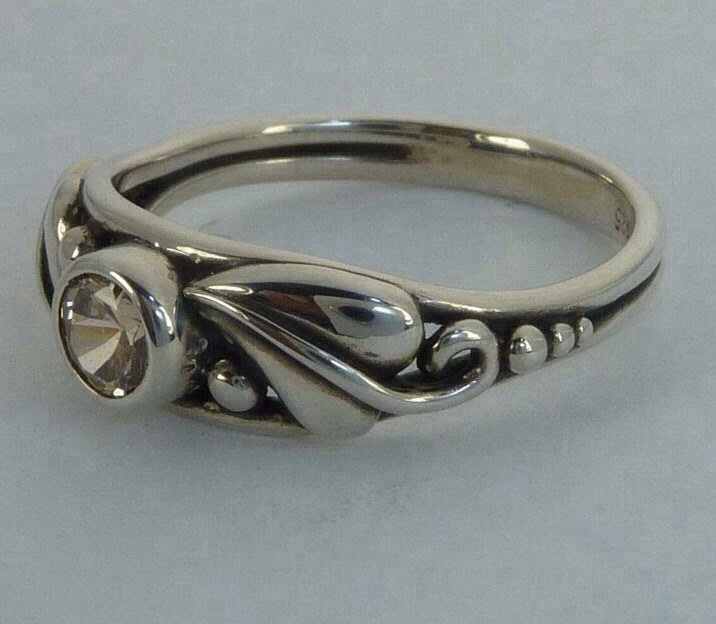 Vintage Sterling Ring, Champaign CZ Flowing Leaf Work, Konder #539