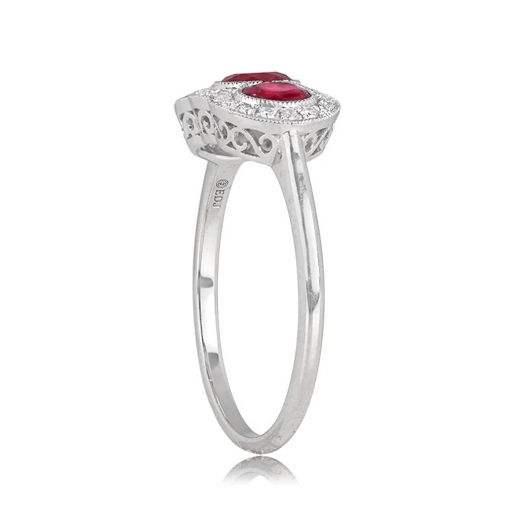 3/4 Ctw Red Oval Cut CZ Three Stone Art Deco Retro Engagement Ring In 925 Silver