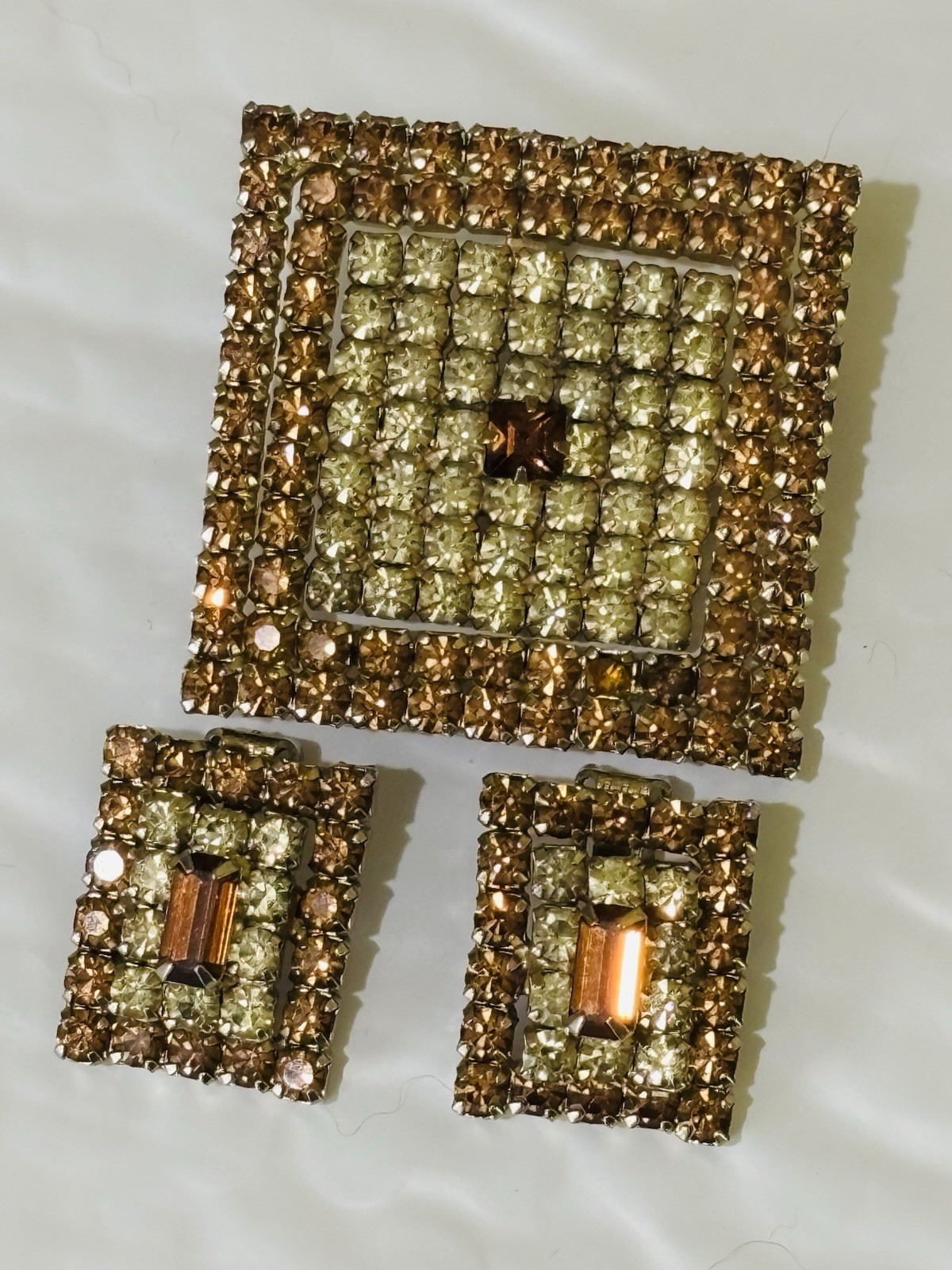 Vintage Bold Rhinestone Statement Brooch and Earrings Set Gold Tone Retro Glam