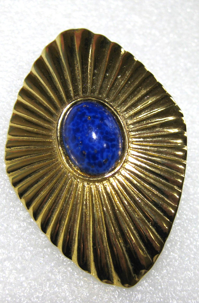 Vintage Gay Boyer Gold Plated Pendant 1985 blue lapis 2 3/4 inch scarf tie