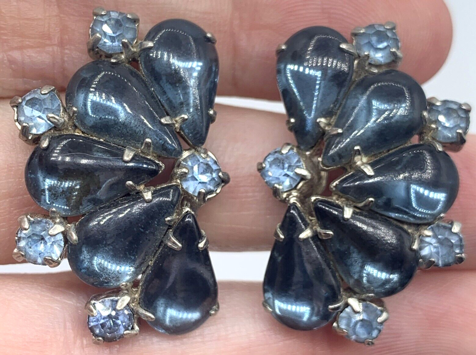 Vtg Blue Rhinestone Clip On Earrings 1950s Cabochon Half Circle Cluster