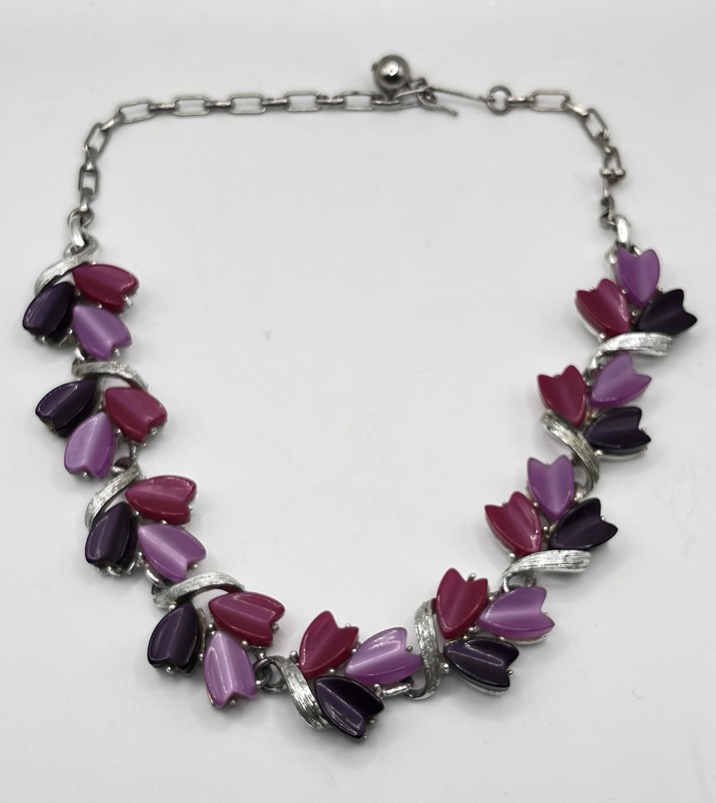 Vintage Purple Pink Fuscia Thermoset Choker Necklace Silver Tone Dainty 14-15”