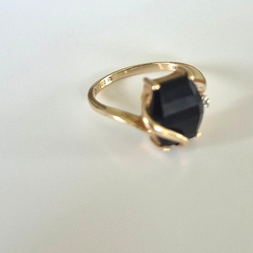 10K Yellow Gold Marked PSCO Onyx and Diamond Ring – Size 6.25, Weighs 2 Grams