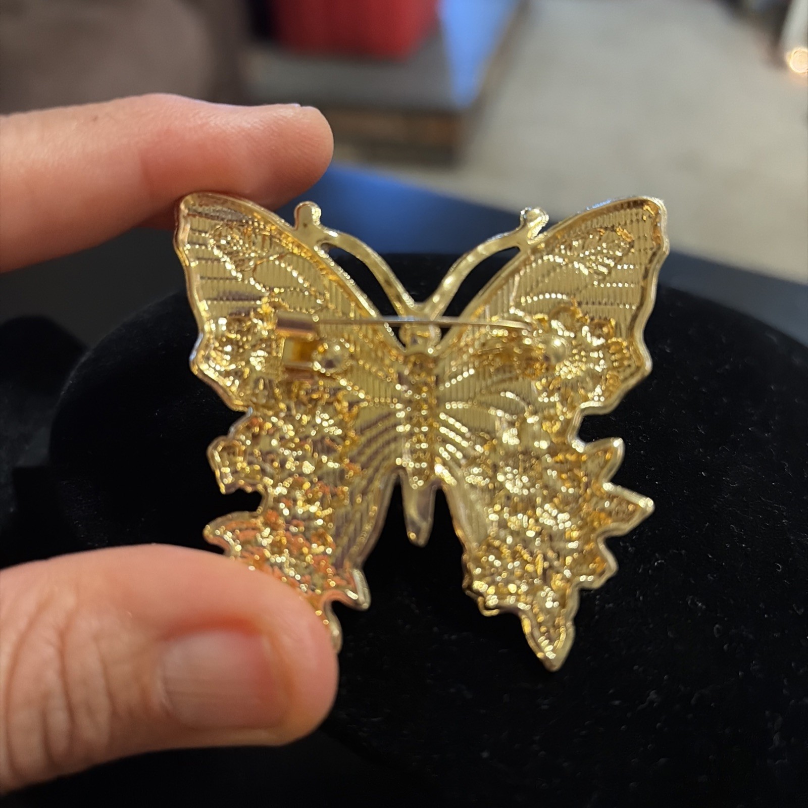 Blue Butterfly Brooch Gorgeous 3D Art Gold Tone & Rhinestones