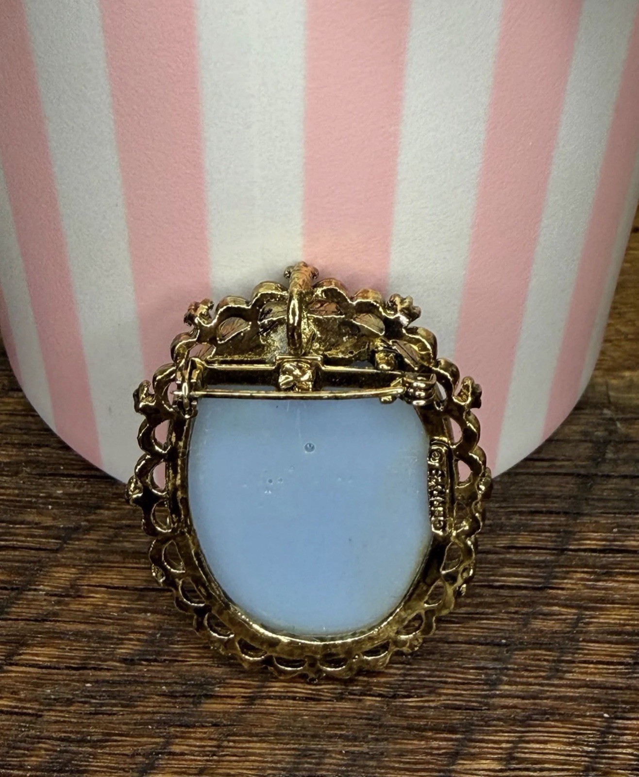 Vintage Gerry’s Blue and White Oval Cameo Brooch