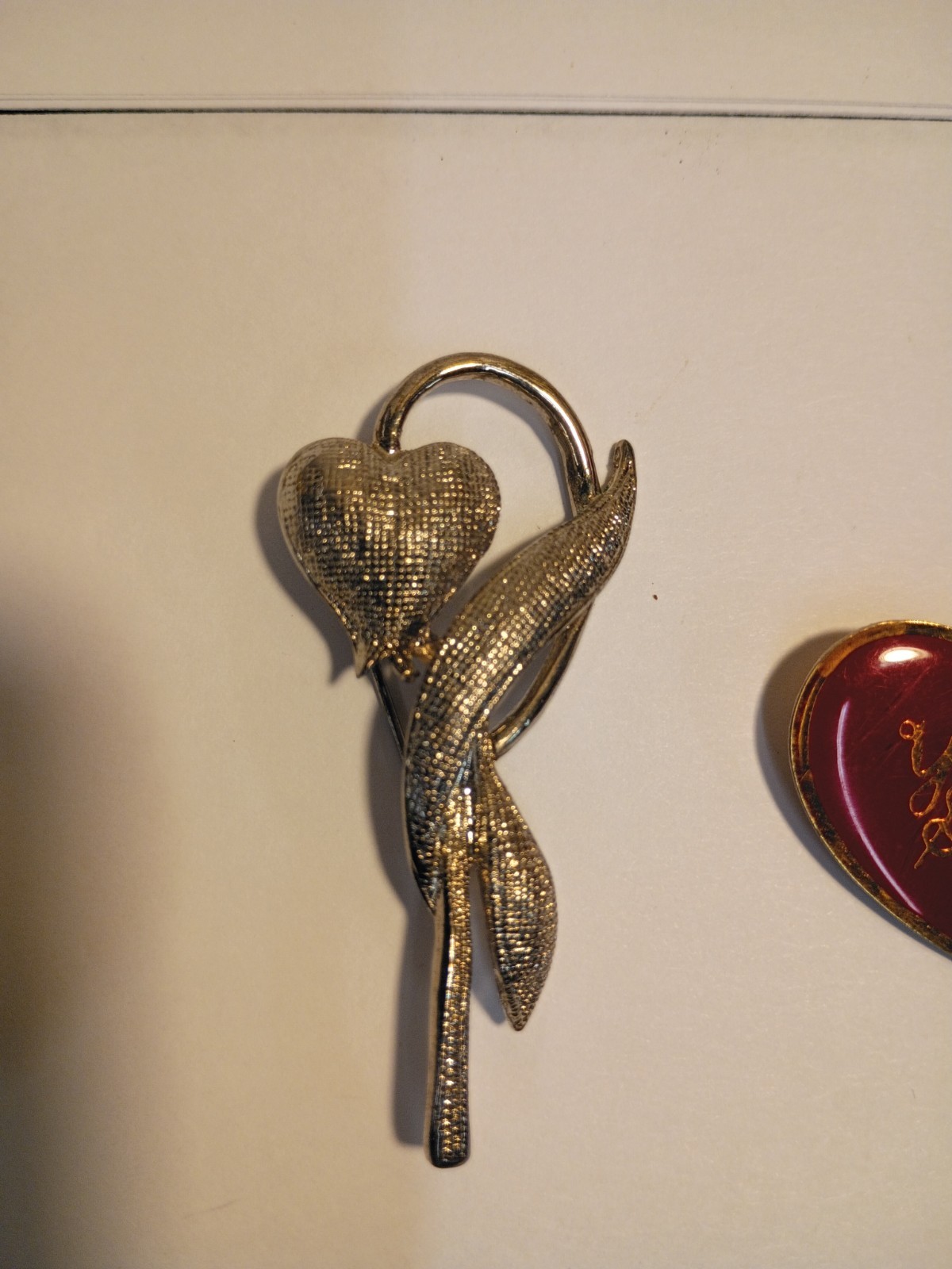 Women’s Heart Brooches ! Mixed Lot (13pc) Enamel Rhinestone Gold/Silver