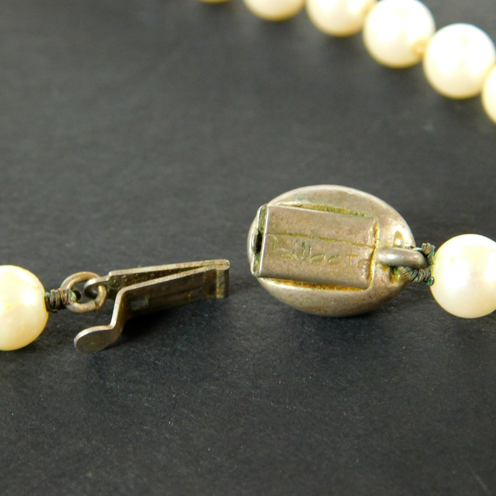 Vintage Faux Pearl Knotted Necklace Box Tab Insert Pearl Closure 16″ Talbot
