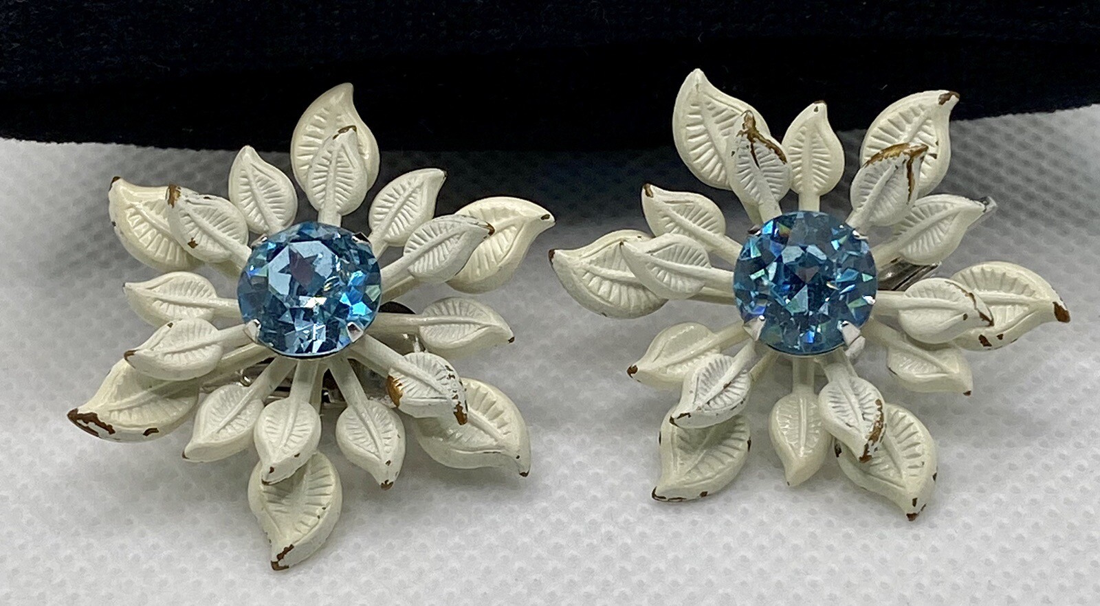 Vintage White Enamel Blue Topaz Rhinestone Flower Brooch & Clip-on Earring Set