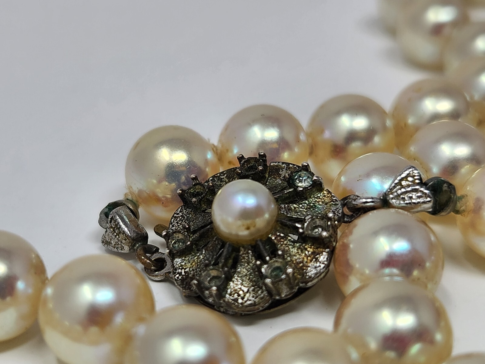 Heavy Hand-Knotted Faux Pearl Necklace 19″ Sheen 8mm Hook Clasp Marked 835 VTG