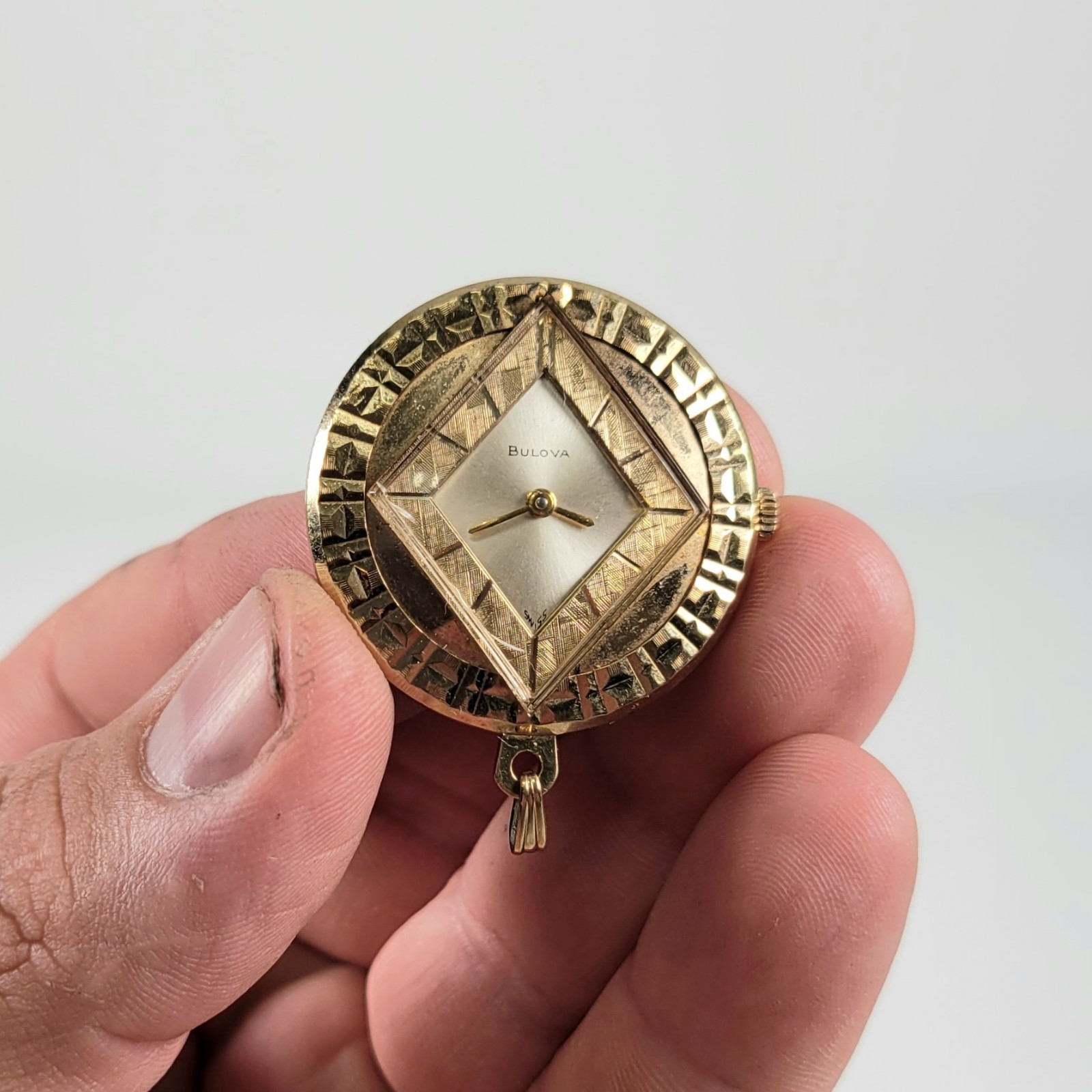 Bulova Gold Tone Round Pendant Necklace Watch Vintage 1967 Hand Wind