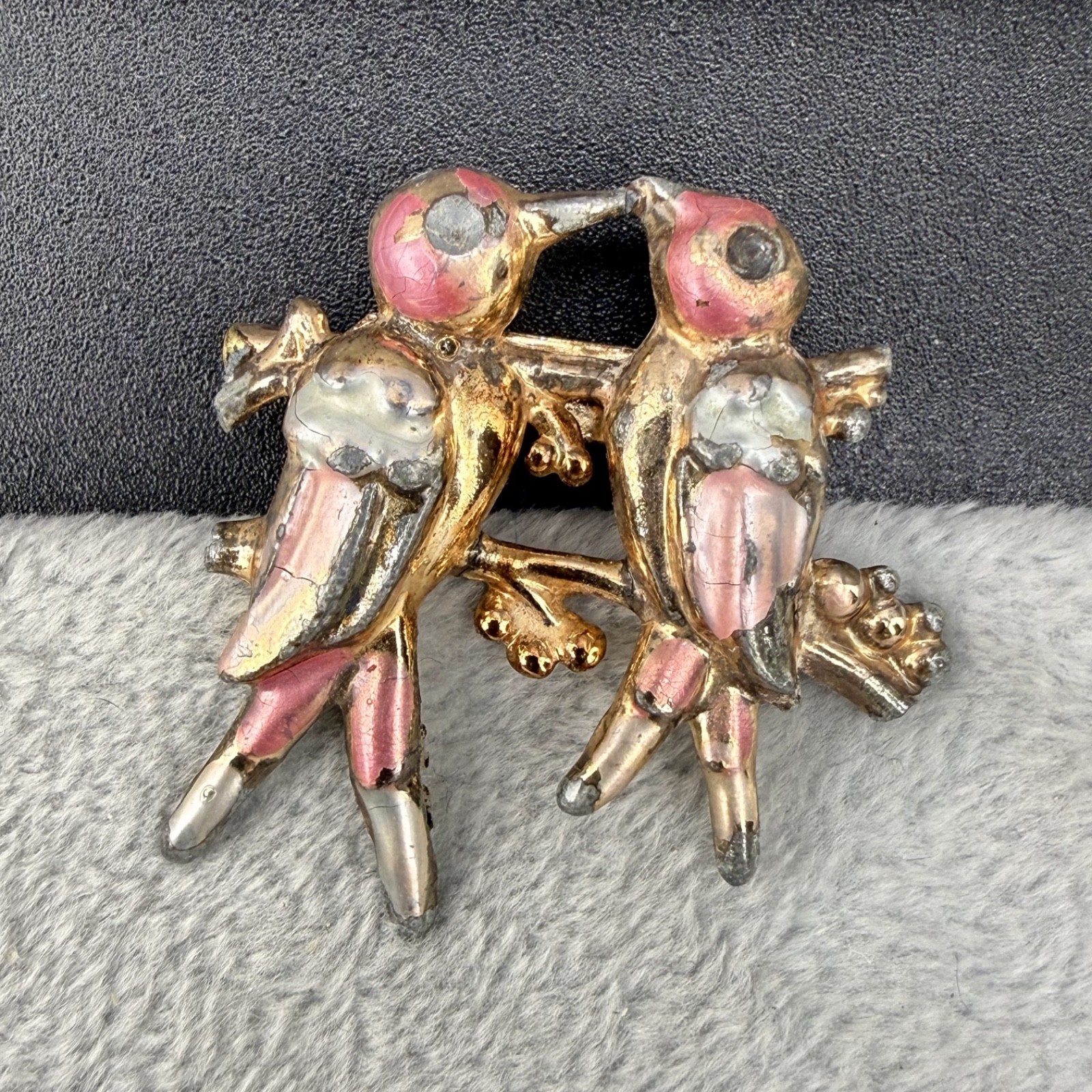 Vintage Brooch Pink Love Birds Gold Tone Enamel Lightweight