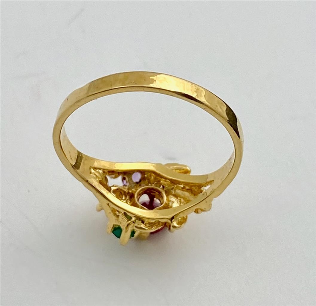 Vintage Red, Green, Purple & Yellow Gem Stones Gold Tone Ring Size 5