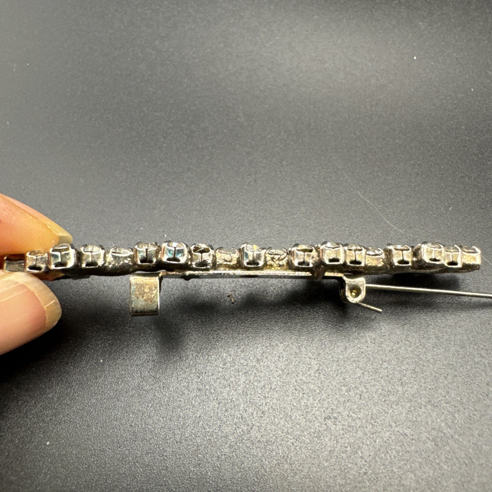 Vintage 1940s Long Ice Rhinestone Geometric Bar Pin 7.3cm Silver Tone C Clasp