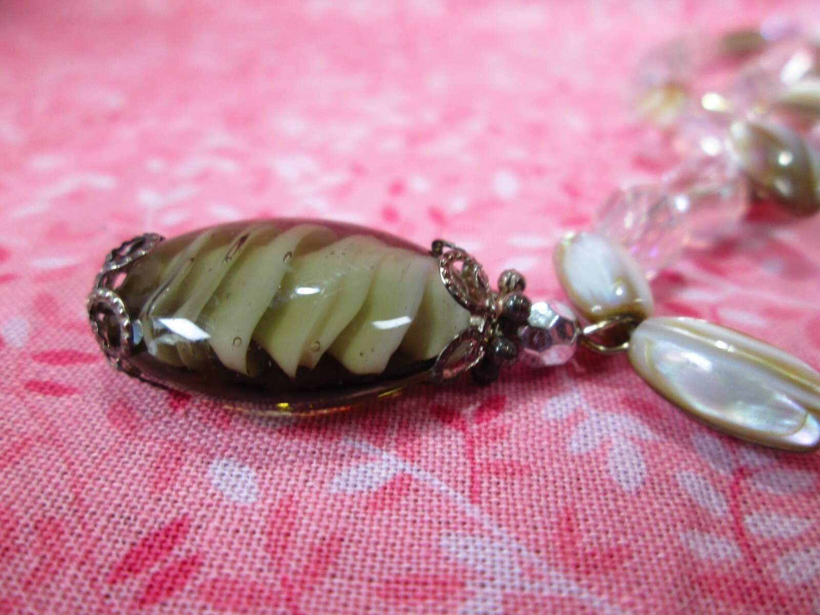 Glass Shell & Acrylic Bead Pendant Necklace 23″ / Neutral Tones & Clear / F