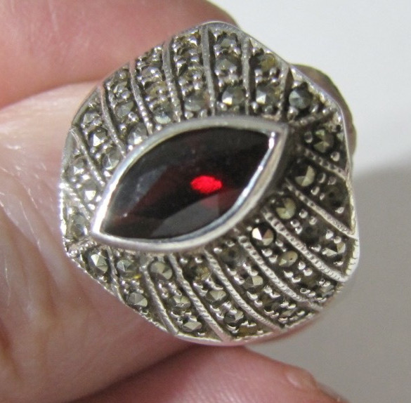 CW Sterling Silver Garnet Marcasite Ring Red Marquise Stone Missing Marcasites
