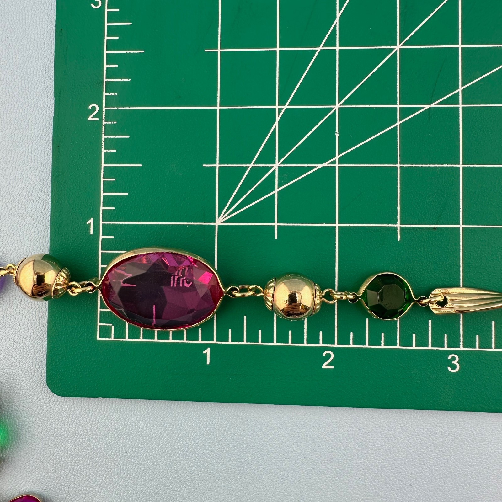Vintage Open Bezel Lucite Necklace Gold Tone Multicolor Oval Round Faceted