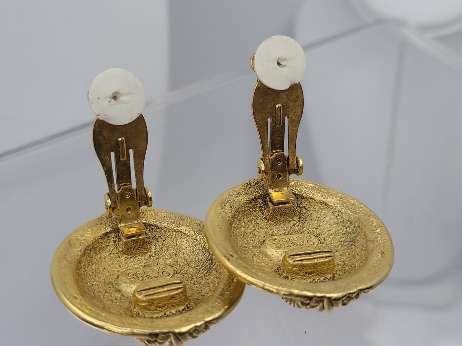 Vintage 80’s Heavy Large Dome Twist Gold-Tone Orena Paris Clip-on Earrings