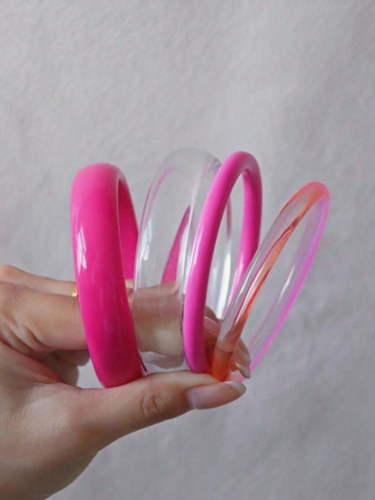 4pcs Multicolor 23 Resin Acrylic Bangle Bracelets For Women Daily Wear