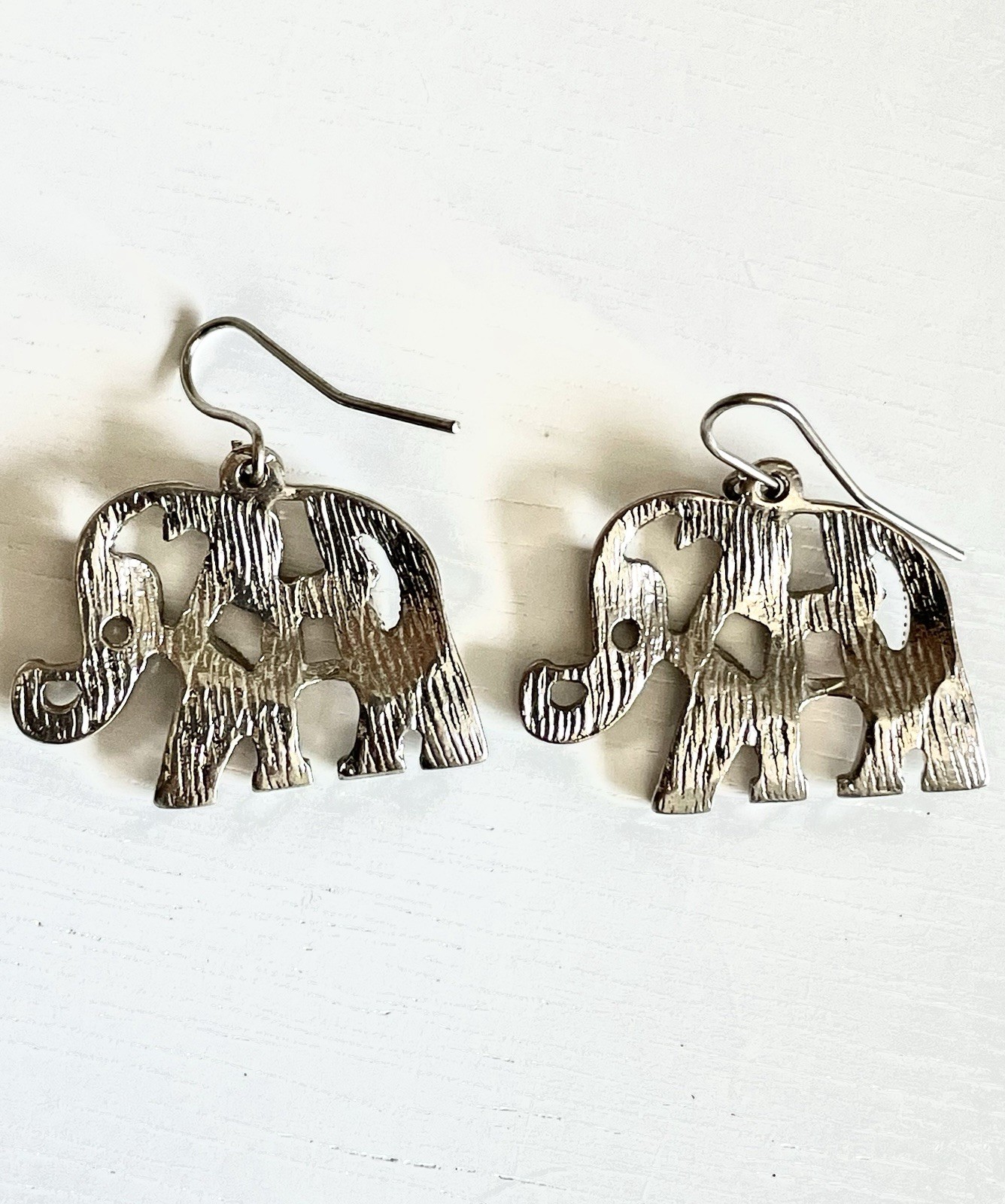 Vintage Elephant Dangle Earrings Silver Tone Multicolor Beaded Boho Hippy Global
