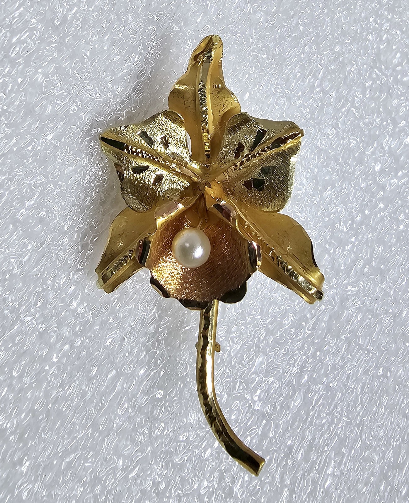 Vintage 18K Solid Gold 1 3/4″ Orchid Flower Pin with Pearl Yellow & Rose Gold