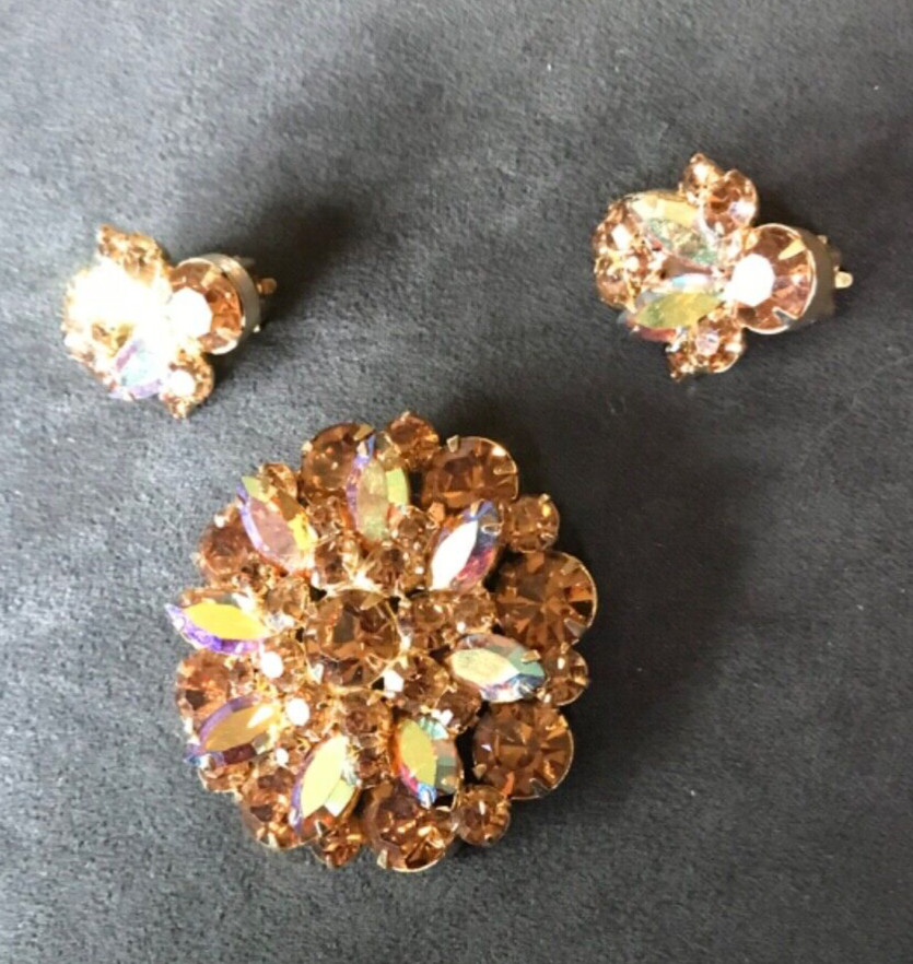 LA ROCO brooch/ERs 1950s brilliant golden orange rhinestones