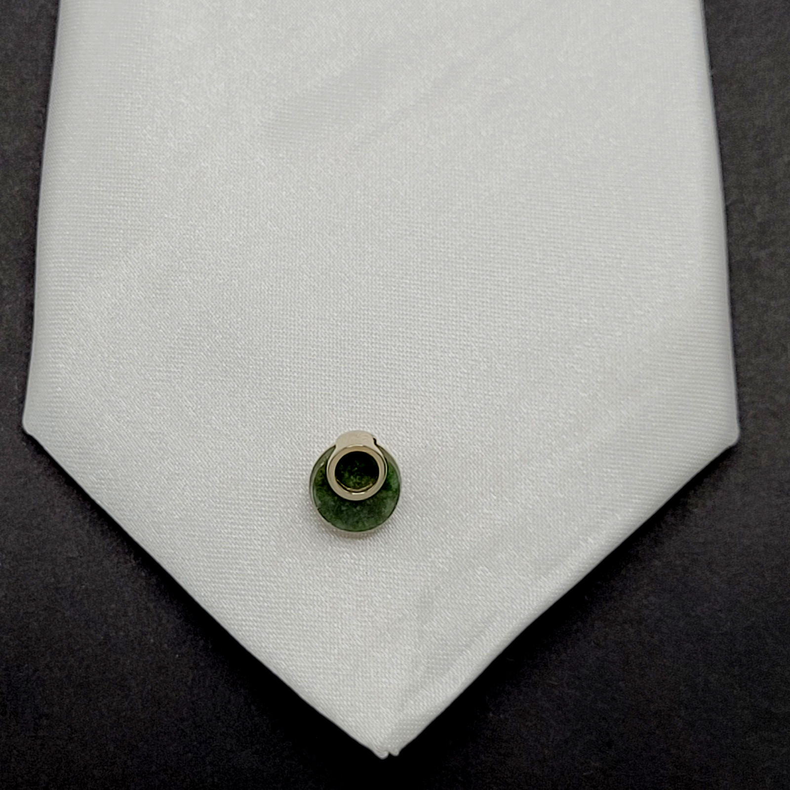 Modernist Style Dark Green Jadeite Stone Disc Open Circle Gold Tone Tie Tack Pin