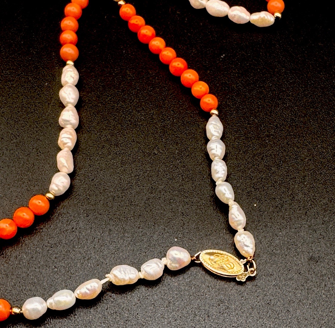 VINTAGE GENUINE CORAL BEADS/Pearl NECKLACE 14K CLASP Beautiful Classic F/S
