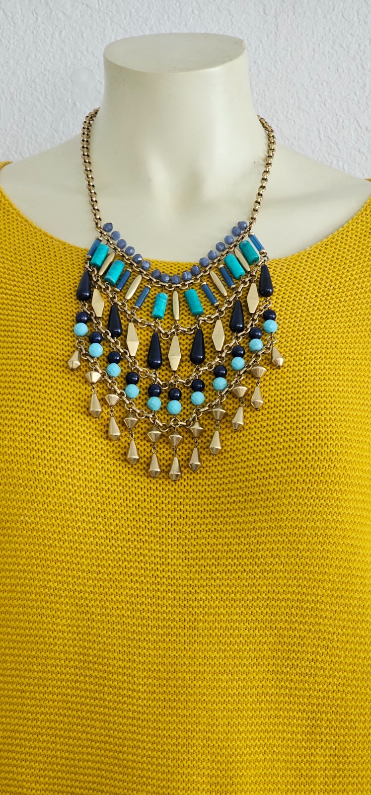 STELLA & DOT necklace gold tone chain gold black aqua stones & beads 14”