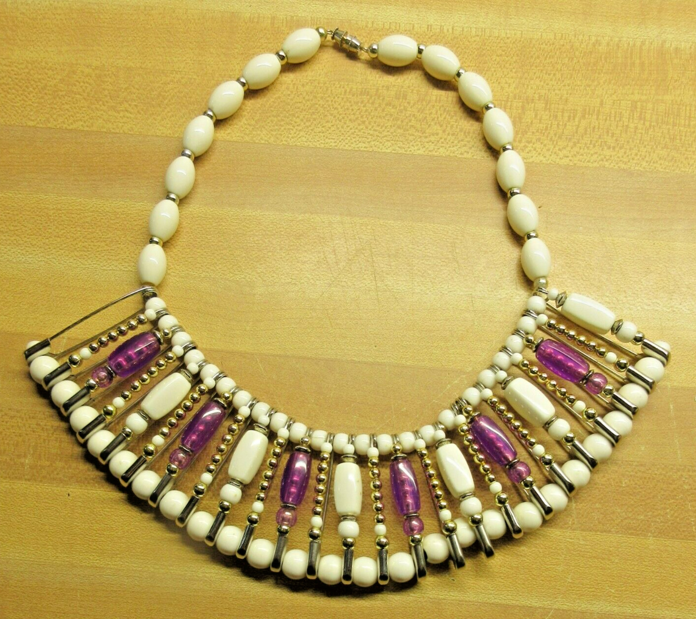 VTG 17.5″ silver gold tone metal purple white bead CHUNKY strand Necklace Barrel