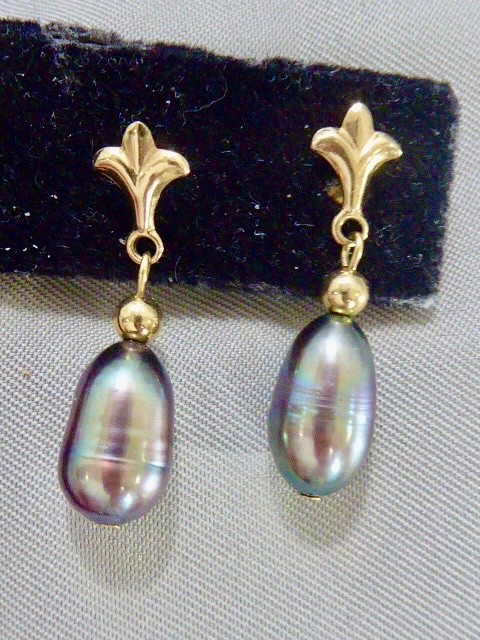 16.5 ” CULTURED gray blue PEARL KNOTTED NECKLACE 14K W GOLD CLASP & EARRINGS